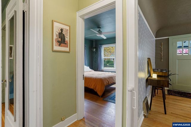 1575 19th St NE, Salem, OR 97301