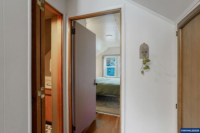 1575 19th St NE, Salem, OR 97301