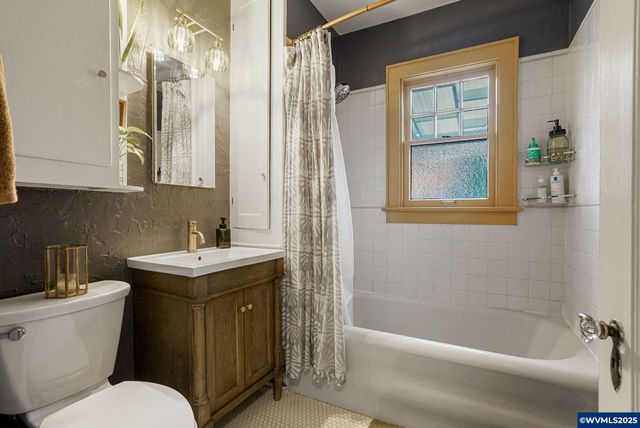 1575 19th St NE, Salem, OR 97301