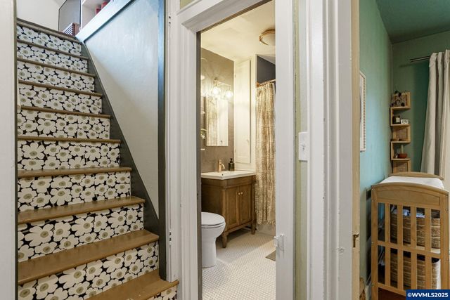 1575 19th St NE, Salem, OR 97301