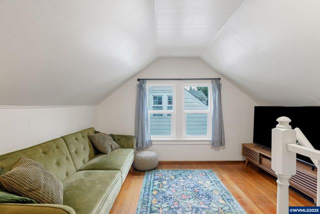 1575 19th St NE, Salem, OR 97301