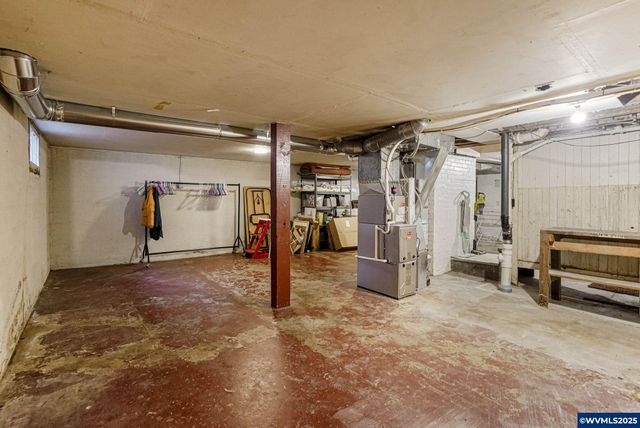 1575 19th St NE, Salem, OR 97301