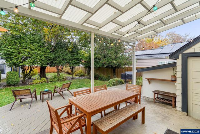 1575 19th St NE, Salem, OR 97301