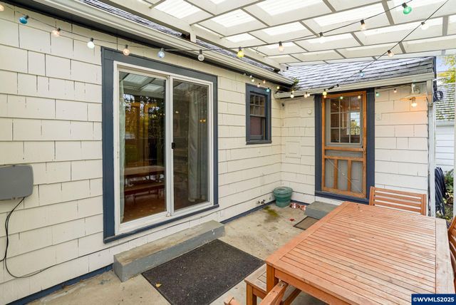 1575 19th St NE, Salem, OR 97301