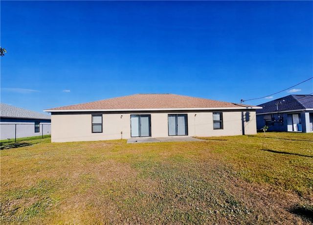 526-600 Skyline BLVD, Cape Coral, FL 33991