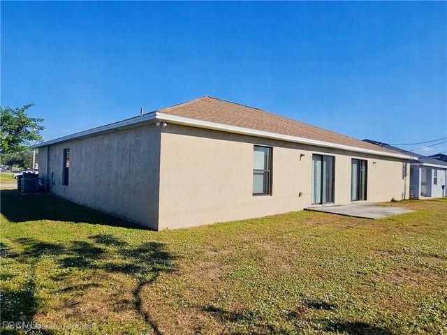526-600 Skyline BLVD, Cape Coral, FL 33991