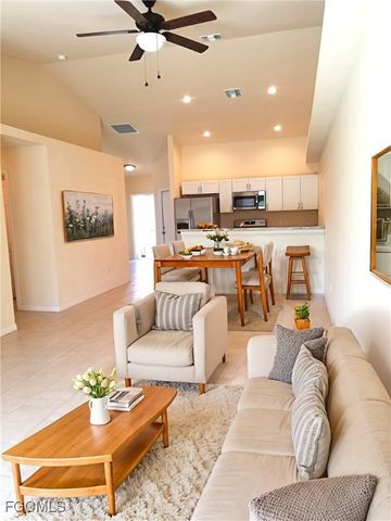 526-600 Skyline BLVD, Cape Coral, FL 33991