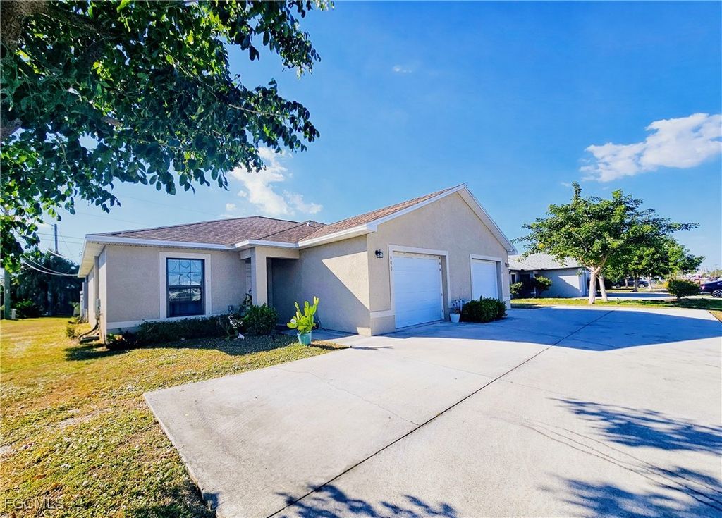 526-600 Skyline BLVD, Cape Coral, FL 33991