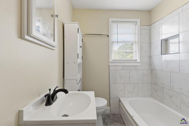 701 Grayson Avenue, Macon, GA 31204