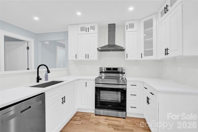 1551 Merriman Avenue, Charlotte, NC 28203