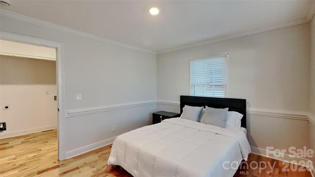 1551 Merriman Avenue, Charlotte, NC 28203