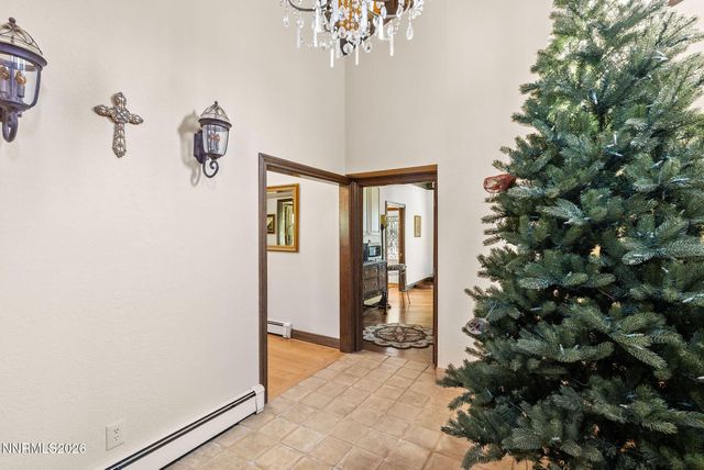 220 Limousin Court, Genoa, NV 89411