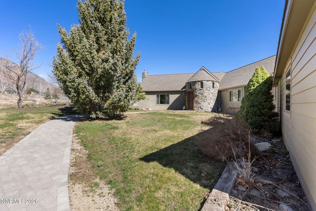 220 Limousin Court, Genoa, NV 89411