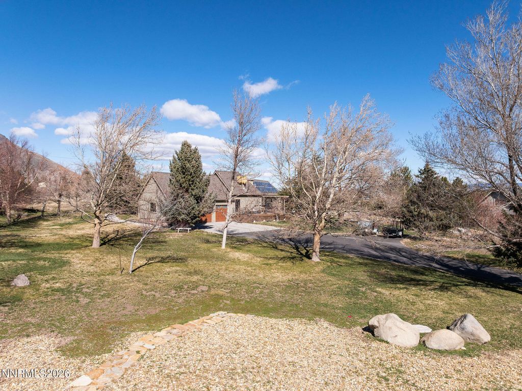 220 Limousin Court, Genoa, NV 89411