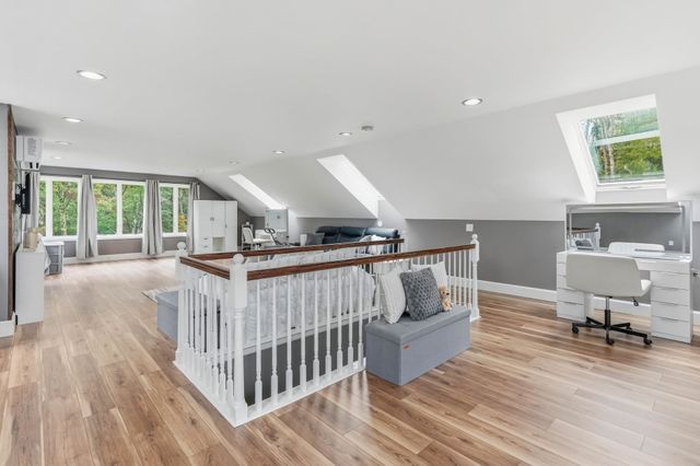 111 Ferry Rd, Salisbury, MA 01952