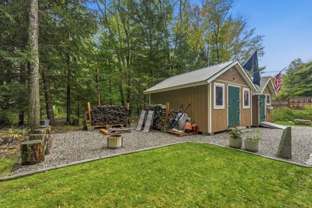 111 Ferry Rd, Salisbury, MA 01952