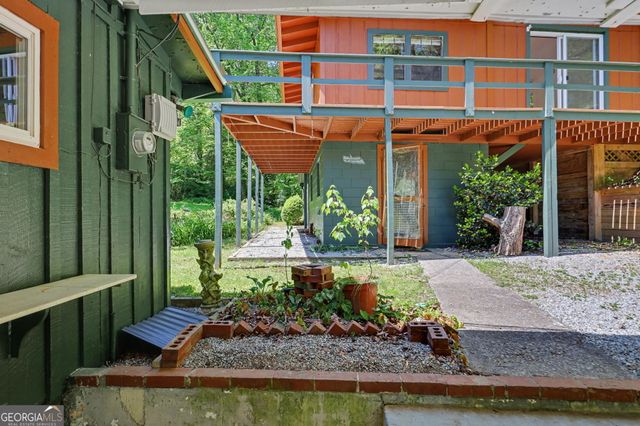138 Taylors Chapel Road, Rabun Gap, GA 30568