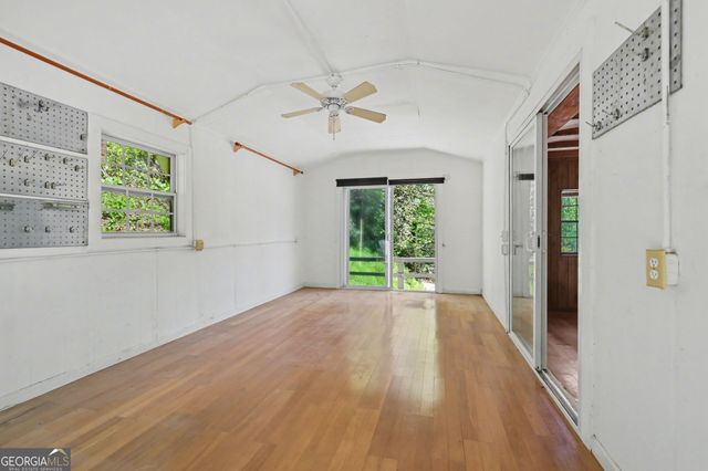 138 Taylors Chapel Road, Rabun Gap, GA 30568