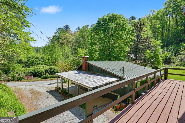 138 Taylors Chapel Road, Rabun Gap, GA 30568