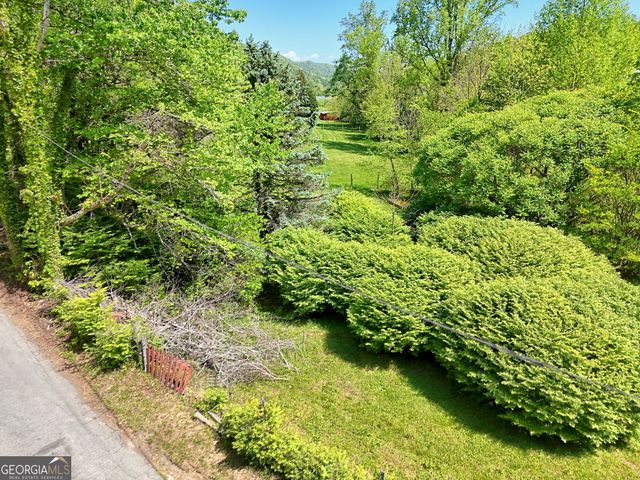 138 Taylors Chapel Road, Rabun Gap, GA 30568