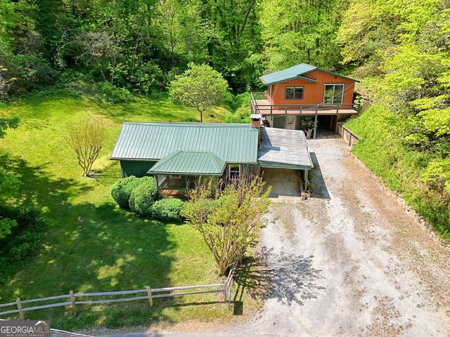 138 Taylors Chapel Road, Rabun Gap, GA 30568