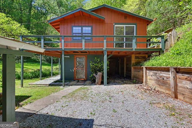 138 Taylors Chapel Road, Rabun Gap, GA 30568