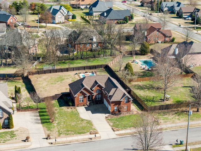 157 Mimosa Dr, Gallatin, TN 37066