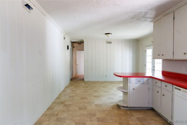 2722 Fairmont Road, Montgomery, AL 36111