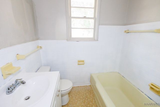 2722 Fairmont Road, Montgomery, AL 36111