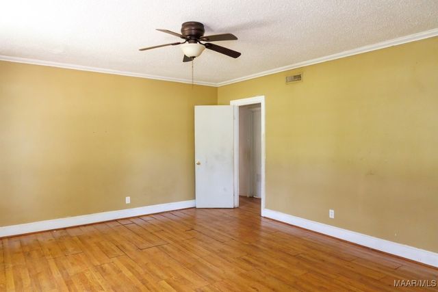 2722 Fairmont Road, Montgomery, AL 36111