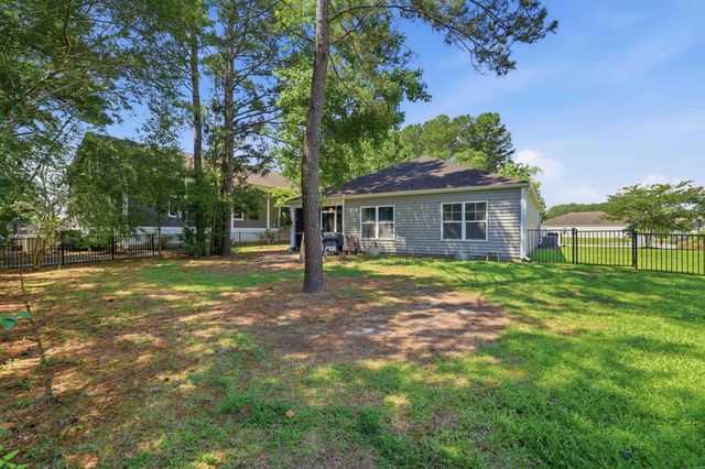 100 Oak Leaf Dr., Longs, SC 29568