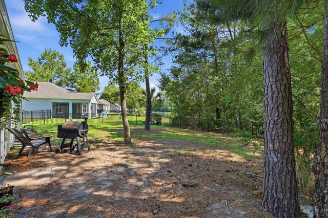 100 Oak Leaf Dr., Longs, SC 29568