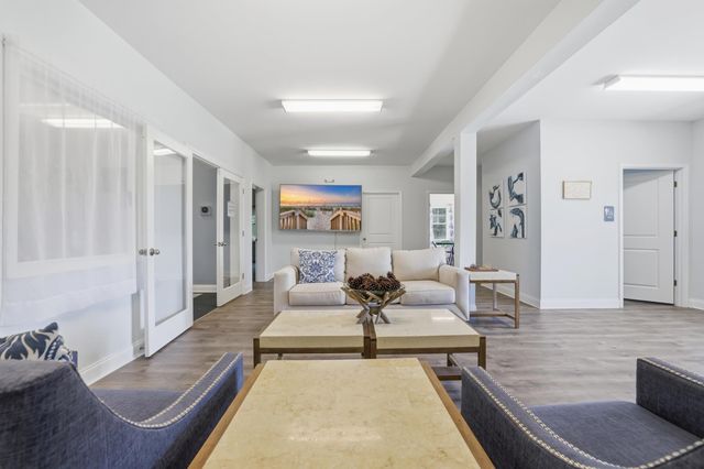 100 Oak Leaf Dr., Longs, SC 29568
