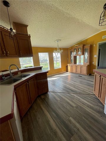 160 Ranger Dr, Sandia, TX 78383