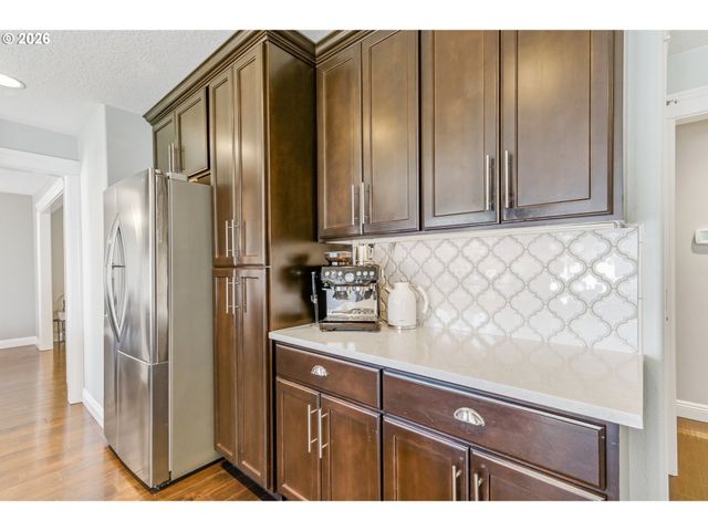 4713 Ne 48TH St, Vancouver, WA 98661
