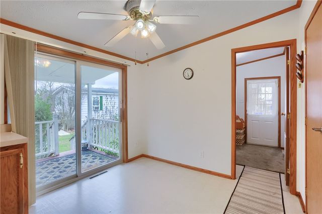 903 Chester Dr, Cranberry Twp, PA 16066