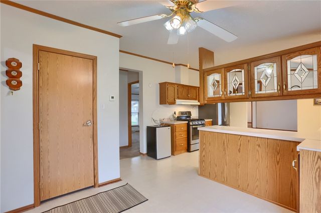 903 Chester Dr, Cranberry Twp, PA 16066