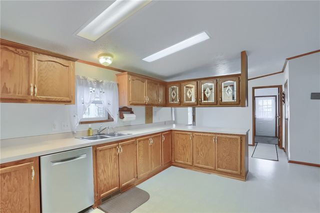 903 Chester Dr, Cranberry Twp, PA 16066