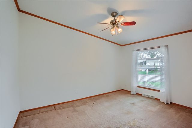 903 Chester Dr, Cranberry Twp, PA 16066