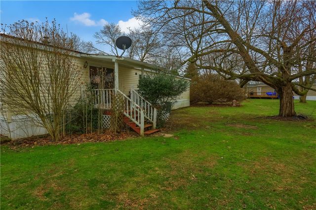 903 Chester Dr, Cranberry Twp, PA 16066