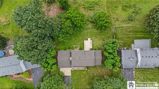 84 Deer Creek Road, Pittsford, NY 14534