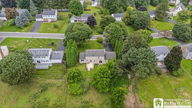 84 Deer Creek Road, Pittsford, NY 14534