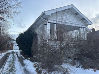 2692 Taft Avenue, Youngstown, OH 44502