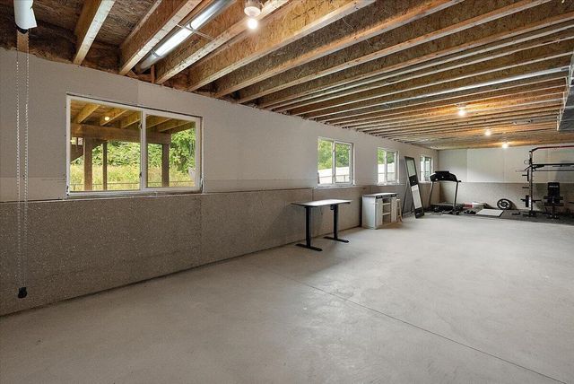 10765 Lance Avenue, Allendale, MI 49401