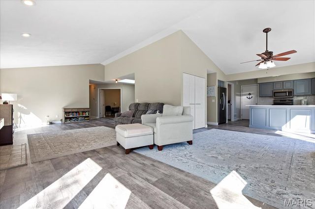 605 Wildwood Lane, O'fallon, IL 62269