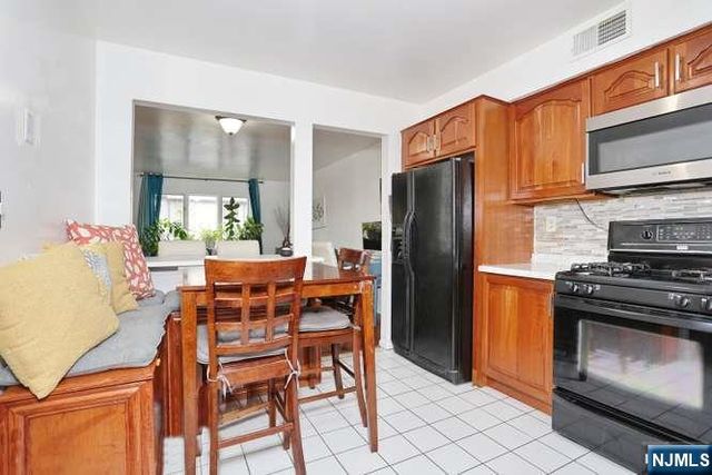 290 Hamilton Place 4, Hackensack, NJ 07601