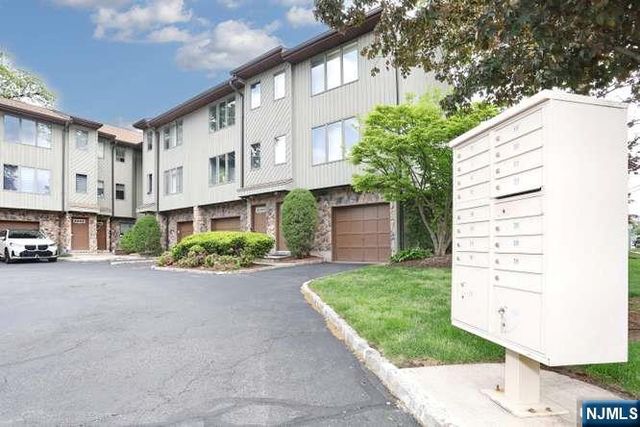 290 Hamilton Place 4, Hackensack, NJ 07601