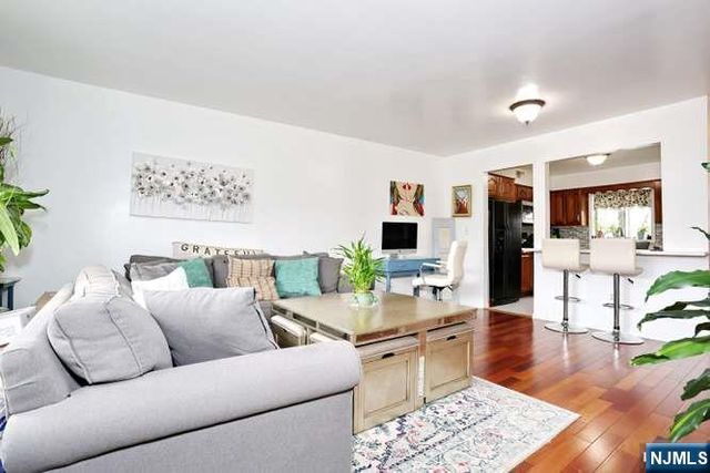 290 Hamilton Place 4, Hackensack, NJ 07601