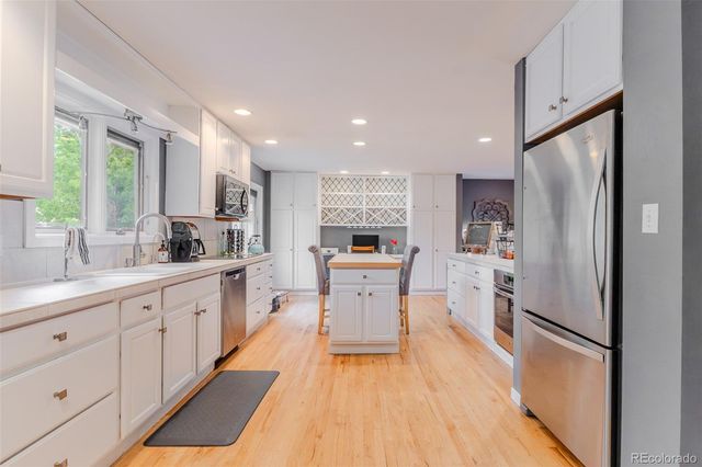 11996 E Oregon Circle, Aurora, CO 80012