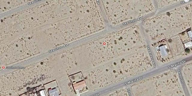 1049 Sea Shore Avenue, Thermal, CA 92274